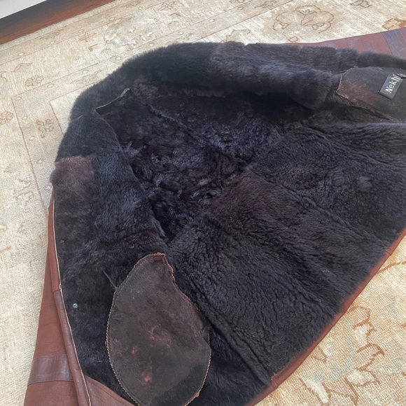 Vintage genuine leather and full fur lined coat - Picture 9 of 9